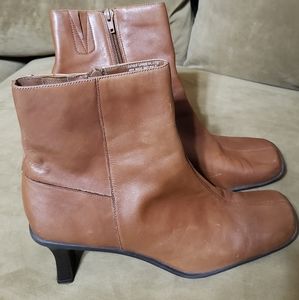 Kenneth Cole Leather Booties with ankle zipper